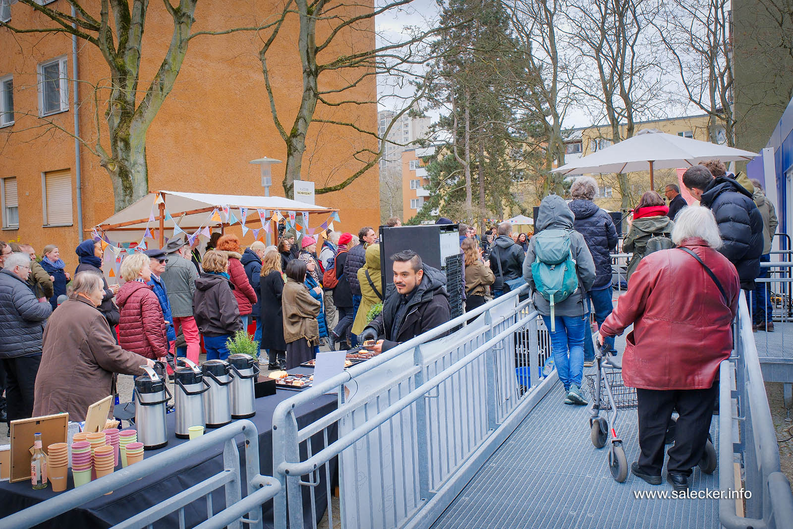 Temporäres Stadtteilzentrums (Foto: www.salecker.info)